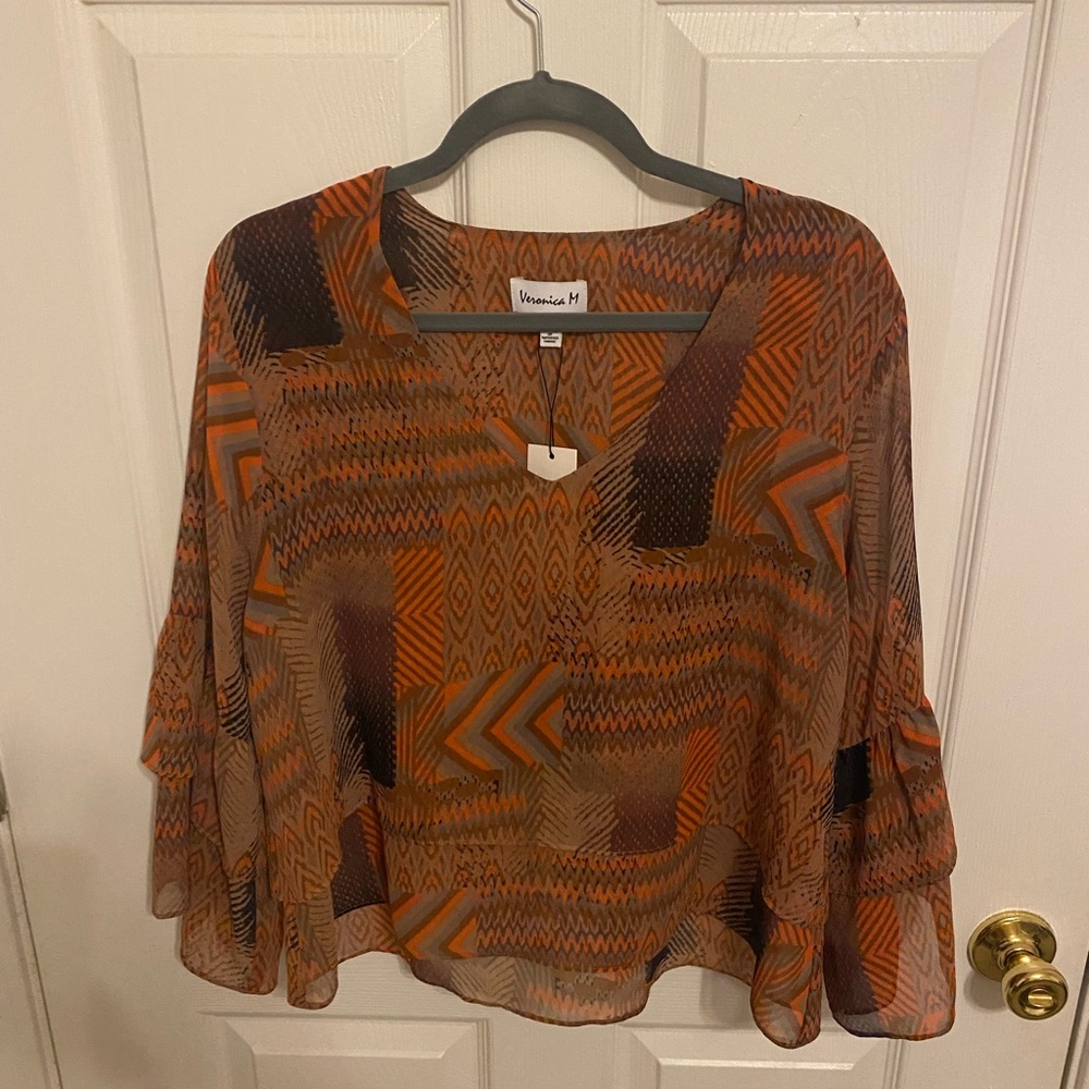 Veronica M. Bell sleeve top